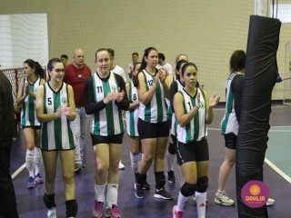 
<a style='margin-left: 5px;' class='btn btn-xs btn-social btn-facebook' href='https://www.facebook.com/sharer/sharer.php?u=https://boladovale.com.br/imgs/800-800-90/conteudo/fotos/1624/img2971.jpg' rel='popup' data-width='500' data-height='400'><i class='fa fa-facebook'></i>Compartilhar <span class='hidden-xs'>no Facebook</span>
</a> 
<a class='btn btn-default btn-xs' target='_blank' href='imgs/800-800-90/conteudo/fotos/1624/img2971.jpg'>
<span class='glyphicon glyphicon-cloud-download'></span> Salvar
</a> 
<span></span>