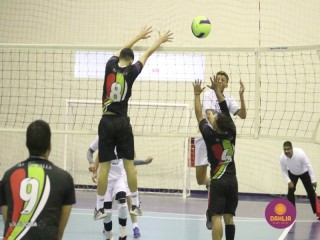 
<a style='margin-left: 5px;' class='btn btn-xs btn-social btn-facebook' href='https://www.facebook.com/sharer/sharer.php?u=https://boladovale.com.br/imgs/800-800-90/conteudo/fotos/1625/img3131.jpg' rel='popup' data-width='500' data-height='400'><i class='fa fa-facebook'></i>Compartilhar <span class='hidden-xs'>no Facebook</span>
</a> 
<a class='btn btn-default btn-xs' target='_blank' href='imgs/800-800-90/conteudo/fotos/1625/img3131.jpg'>
<span class='glyphicon glyphicon-cloud-download'></span> Salvar
</a> 
<span></span>
