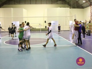 
<a style='margin-left: 5px;' class='btn btn-xs btn-social btn-facebook' href='https://www.facebook.com/sharer/sharer.php?u=https://boladovale.com.br/imgs/800-800-90/conteudo/fotos/1625/img3196.jpg' rel='popup' data-width='500' data-height='400'><i class='fa fa-facebook'></i>Compartilhar <span class='hidden-xs'>no Facebook</span>
</a> 
<a class='btn btn-default btn-xs' target='_blank' href='imgs/800-800-90/conteudo/fotos/1625/img3196.jpg'>
<span class='glyphicon glyphicon-cloud-download'></span> Salvar
</a> 
<span></span>