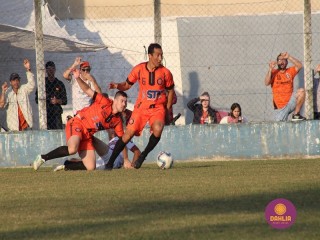 
<a style='margin-left: 5px;' class='btn btn-xs btn-social btn-facebook' href='https://www.facebook.com/sharer/sharer.php?u=https://boladovale.com.br/imgs/800-800-90/conteudo/fotos/1626/img2115.jpg' rel='popup' data-width='500' data-height='400'><i class='fa fa-facebook'></i>Compartilhar <span class='hidden-xs'>no Facebook</span>
</a> 
<a class='btn btn-default btn-xs' target='_blank' href='imgs/800-800-90/conteudo/fotos/1626/img2115.jpg'>
<span class='glyphicon glyphicon-cloud-download'></span> Salvar
</a> 
<span></span>