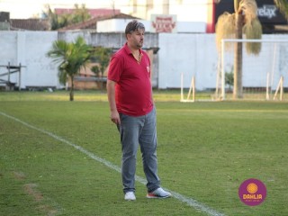 
<a style='margin-left: 5px;' class='btn btn-xs btn-social btn-facebook' href='https://www.facebook.com/sharer/sharer.php?u=https://boladovale.com.br/imgs/800-800-90/conteudo/fotos/1626/img2173.jpg' rel='popup' data-width='500' data-height='400'><i class='fa fa-facebook'></i>Compartilhar <span class='hidden-xs'>no Facebook</span>
</a> 
<a class='btn btn-default btn-xs' target='_blank' href='imgs/800-800-90/conteudo/fotos/1626/img2173.jpg'>
<span class='glyphicon glyphicon-cloud-download'></span> Salvar
</a> 
<span></span>