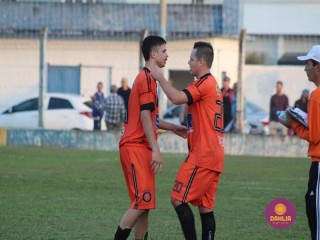 
<a style='margin-left: 5px;' class='btn btn-xs btn-social btn-facebook' href='https://www.facebook.com/sharer/sharer.php?u=https://boladovale.com.br/imgs/800-800-90/conteudo/fotos/1626/img2201.jpg' rel='popup' data-width='500' data-height='400'><i class='fa fa-facebook'></i>Compartilhar <span class='hidden-xs'>no Facebook</span>
</a> 
<a class='btn btn-default btn-xs' target='_blank' href='imgs/800-800-90/conteudo/fotos/1626/img2201.jpg'>
<span class='glyphicon glyphicon-cloud-download'></span> Salvar
</a> 
<span></span>