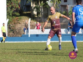 
<a style='margin-left: 5px;' class='btn btn-xs btn-social btn-facebook' href='https://www.facebook.com/sharer/sharer.php?u=https://boladovale.com.br/imgs/800-800-90/conteudo/fotos/1627/img1936.jpg' rel='popup' data-width='500' data-height='400'><i class='fa fa-facebook'></i>Compartilhar <span class='hidden-xs'>no Facebook</span>
</a> 
<a class='btn btn-default btn-xs' target='_blank' href='imgs/800-800-90/conteudo/fotos/1627/img1936.jpg'>
<span class='glyphicon glyphicon-cloud-download'></span> Salvar
</a> 
<span></span>