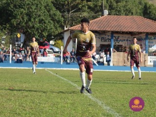 
<a style='margin-left: 5px;' class='btn btn-xs btn-social btn-facebook' href='https://www.facebook.com/sharer/sharer.php?u=https://boladovale.com.br/imgs/800-800-90/conteudo/fotos/1627/img1964.jpg' rel='popup' data-width='500' data-height='400'><i class='fa fa-facebook'></i>Compartilhar <span class='hidden-xs'>no Facebook</span>
</a> 
<a class='btn btn-default btn-xs' target='_blank' href='imgs/800-800-90/conteudo/fotos/1627/img1964.jpg'>
<span class='glyphicon glyphicon-cloud-download'></span> Salvar
</a> 
<span></span>