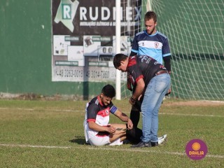
<a style='margin-left: 5px;' class='btn btn-xs btn-social btn-facebook' href='https://www.facebook.com/sharer/sharer.php?u=https://boladovale.com.br/imgs/800-800-90/conteudo/fotos/1628/img3412.jpg' rel='popup' data-width='500' data-height='400'><i class='fa fa-facebook'></i>Compartilhar <span class='hidden-xs'>no Facebook</span>
</a> 
<a class='btn btn-default btn-xs' target='_blank' href='imgs/800-800-90/conteudo/fotos/1628/img3412.jpg'>
<span class='glyphicon glyphicon-cloud-download'></span> Salvar
</a> 
<span></span>