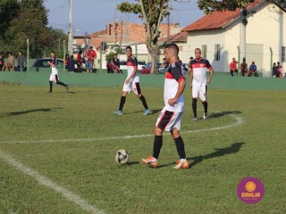 
<a style='margin-left: 5px;' class='btn btn-xs btn-social btn-facebook' href='https://www.facebook.com/sharer/sharer.php?u=https://boladovale.com.br/imgs/800-800-90/conteudo/fotos/1628/img3431.jpg' rel='popup' data-width='500' data-height='400'><i class='fa fa-facebook'></i>Compartilhar <span class='hidden-xs'>no Facebook</span>
</a> 
<a class='btn btn-default btn-xs' target='_blank' href='imgs/800-800-90/conteudo/fotos/1628/img3431.jpg'>
<span class='glyphicon glyphicon-cloud-download'></span> Salvar
</a> 
<span></span>