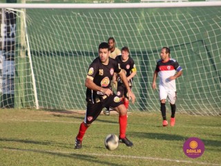 
<a style='margin-left: 5px;' class='btn btn-xs btn-social btn-facebook' href='https://www.facebook.com/sharer/sharer.php?u=https://boladovale.com.br/imgs/800-800-90/conteudo/fotos/1628/img3465.jpg' rel='popup' data-width='500' data-height='400'><i class='fa fa-facebook'></i>Compartilhar <span class='hidden-xs'>no Facebook</span>
</a> 
<a class='btn btn-default btn-xs' target='_blank' href='imgs/800-800-90/conteudo/fotos/1628/img3465.jpg'>
<span class='glyphicon glyphicon-cloud-download'></span> Salvar
</a> 
<span></span>