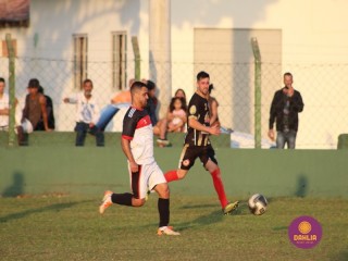 
<a style='margin-left: 5px;' class='btn btn-xs btn-social btn-facebook' href='https://www.facebook.com/sharer/sharer.php?u=https://boladovale.com.br/imgs/800-800-90/conteudo/fotos/1628/img3508.jpg' rel='popup' data-width='500' data-height='400'><i class='fa fa-facebook'></i>Compartilhar <span class='hidden-xs'>no Facebook</span>
</a> 
<a class='btn btn-default btn-xs' target='_blank' href='imgs/800-800-90/conteudo/fotos/1628/img3508.jpg'>
<span class='glyphicon glyphicon-cloud-download'></span> Salvar
</a> 
<span></span>