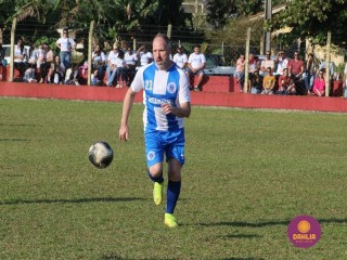 
<a style='margin-left: 5px;' class='btn btn-xs btn-social btn-facebook' href='https://www.facebook.com/sharer/sharer.php?u=https://boladovale.com.br/imgs/800-800-90/conteudo/fotos/1629/img4029.jpg' rel='popup' data-width='500' data-height='400'><i class='fa fa-facebook'></i>Compartilhar <span class='hidden-xs'>no Facebook</span>
</a> 
<a class='btn btn-default btn-xs' target='_blank' href='imgs/800-800-90/conteudo/fotos/1629/img4029.jpg'>
<span class='glyphicon glyphicon-cloud-download'></span> Salvar
</a> 
<span></span>