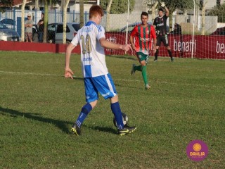 
<a style='margin-left: 5px;' class='btn btn-xs btn-social btn-facebook' href='https://www.facebook.com/sharer/sharer.php?u=https://boladovale.com.br/imgs/800-800-90/conteudo/fotos/1629/img4076.jpg' rel='popup' data-width='500' data-height='400'><i class='fa fa-facebook'></i>Compartilhar <span class='hidden-xs'>no Facebook</span>
</a> 
<a class='btn btn-default btn-xs' target='_blank' href='imgs/800-800-90/conteudo/fotos/1629/img4076.jpg'>
<span class='glyphicon glyphicon-cloud-download'></span> Salvar
</a> 
<span></span>