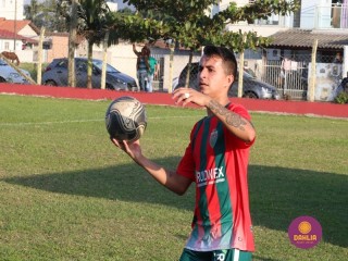 
<a style='margin-left: 5px;' class='btn btn-xs btn-social btn-facebook' href='https://www.facebook.com/sharer/sharer.php?u=https://boladovale.com.br/imgs/800-800-90/conteudo/fotos/1629/img4086.jpg' rel='popup' data-width='500' data-height='400'><i class='fa fa-facebook'></i>Compartilhar <span class='hidden-xs'>no Facebook</span>
</a> 
<a class='btn btn-default btn-xs' target='_blank' href='imgs/800-800-90/conteudo/fotos/1629/img4086.jpg'>
<span class='glyphicon glyphicon-cloud-download'></span> Salvar
</a> 
<span></span>