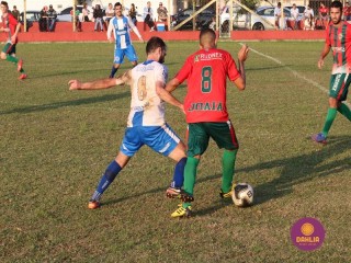 
<a style='margin-left: 5px;' class='btn btn-xs btn-social btn-facebook' href='https://www.facebook.com/sharer/sharer.php?u=https://boladovale.com.br/imgs/800-800-90/conteudo/fotos/1629/img4113.jpg' rel='popup' data-width='500' data-height='400'><i class='fa fa-facebook'></i>Compartilhar <span class='hidden-xs'>no Facebook</span>
</a> 
<a class='btn btn-default btn-xs' target='_blank' href='imgs/800-800-90/conteudo/fotos/1629/img4113.jpg'>
<span class='glyphicon glyphicon-cloud-download'></span> Salvar
</a> 
<span></span>