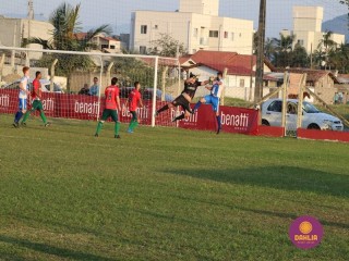 
<a style='margin-left: 5px;' class='btn btn-xs btn-social btn-facebook' href='https://www.facebook.com/sharer/sharer.php?u=https://boladovale.com.br/imgs/800-800-90/conteudo/fotos/1629/img4123.jpg' rel='popup' data-width='500' data-height='400'><i class='fa fa-facebook'></i>Compartilhar <span class='hidden-xs'>no Facebook</span>
</a> 
<a class='btn btn-default btn-xs' target='_blank' href='imgs/800-800-90/conteudo/fotos/1629/img4123.jpg'>
<span class='glyphicon glyphicon-cloud-download'></span> Salvar
</a> 
<span></span>