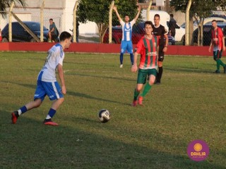 
<a style='margin-left: 5px;' class='btn btn-xs btn-social btn-facebook' href='https://www.facebook.com/sharer/sharer.php?u=https://boladovale.com.br/imgs/800-800-90/conteudo/fotos/1629/img4126.jpg' rel='popup' data-width='500' data-height='400'><i class='fa fa-facebook'></i>Compartilhar <span class='hidden-xs'>no Facebook</span>
</a> 
<a class='btn btn-default btn-xs' target='_blank' href='imgs/800-800-90/conteudo/fotos/1629/img4126.jpg'>
<span class='glyphicon glyphicon-cloud-download'></span> Salvar
</a> 
<span></span>