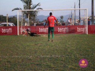 
<a style='margin-left: 5px;' class='btn btn-xs btn-social btn-facebook' href='https://www.facebook.com/sharer/sharer.php?u=https://boladovale.com.br/imgs/800-800-90/conteudo/fotos/1629/img4149.jpg' rel='popup' data-width='500' data-height='400'><i class='fa fa-facebook'></i>Compartilhar <span class='hidden-xs'>no Facebook</span>
</a> 
<a class='btn btn-default btn-xs' target='_blank' href='imgs/800-800-90/conteudo/fotos/1629/img4149.jpg'>
<span class='glyphicon glyphicon-cloud-download'></span> Salvar
</a> 
<span></span>
