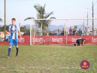 
<a style='margin-left: 5px;' class='btn btn-xs btn-social btn-facebook' href='https://www.facebook.com/sharer/sharer.php?u=https://boladovale.com.br/imgs/800-800-90/conteudo/fotos/1629/img4159.jpg' rel='popup' data-width='500' data-height='400'><i class='fa fa-facebook'></i>Compartilhar <span class='hidden-xs'>no Facebook</span>
</a> 
<a class='btn btn-default btn-xs' target='_blank' href='imgs/800-800-90/conteudo/fotos/1629/img4159.jpg'>
<span class='glyphicon glyphicon-cloud-download'></span> Salvar
</a> 
<span></span>