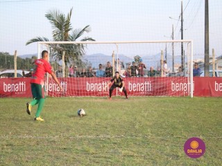
<a style='margin-left: 5px;' class='btn btn-xs btn-social btn-facebook' href='https://www.facebook.com/sharer/sharer.php?u=https://boladovale.com.br/imgs/800-800-90/conteudo/fotos/1629/img4177.jpg' rel='popup' data-width='500' data-height='400'><i class='fa fa-facebook'></i>Compartilhar <span class='hidden-xs'>no Facebook</span>
</a> 
<a class='btn btn-default btn-xs' target='_blank' href='imgs/800-800-90/conteudo/fotos/1629/img4177.jpg'>
<span class='glyphicon glyphicon-cloud-download'></span> Salvar
</a> 
<span></span>