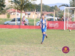 
<a style='margin-left: 5px;' class='btn btn-xs btn-social btn-facebook' href='https://www.facebook.com/sharer/sharer.php?u=https://boladovale.com.br/imgs/800-800-90/conteudo/fotos/1629/img4201.jpg' rel='popup' data-width='500' data-height='400'><i class='fa fa-facebook'></i>Compartilhar <span class='hidden-xs'>no Facebook</span>
</a> 
<a class='btn btn-default btn-xs' target='_blank' href='imgs/800-800-90/conteudo/fotos/1629/img4201.jpg'>
<span class='glyphicon glyphicon-cloud-download'></span> Salvar
</a> 
<span></span>