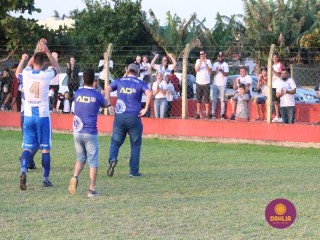 
<a style='margin-left: 5px;' class='btn btn-xs btn-social btn-facebook' href='https://www.facebook.com/sharer/sharer.php?u=https://boladovale.com.br/imgs/800-800-90/conteudo/fotos/1629/img4298.jpg' rel='popup' data-width='500' data-height='400'><i class='fa fa-facebook'></i>Compartilhar <span class='hidden-xs'>no Facebook</span>
</a> 
<a class='btn btn-default btn-xs' target='_blank' href='imgs/800-800-90/conteudo/fotos/1629/img4298.jpg'>
<span class='glyphicon glyphicon-cloud-download'></span> Salvar
</a> 
<span></span>