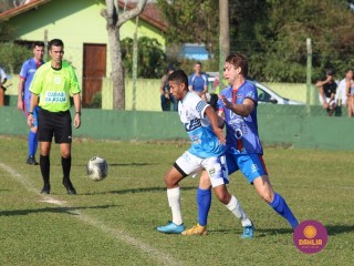 
<a style='margin-left: 5px;' class='btn btn-xs btn-social btn-facebook' href='https://www.facebook.com/sharer/sharer.php?u=https://boladovale.com.br/imgs/800-800-90/conteudo/fotos/1630/img4014.jpg' rel='popup' data-width='500' data-height='400'><i class='fa fa-facebook'></i>Compartilhar <span class='hidden-xs'>no Facebook</span>
</a> 
<a class='btn btn-default btn-xs' target='_blank' href='imgs/800-800-90/conteudo/fotos/1630/img4014.jpg'>
<span class='glyphicon glyphicon-cloud-download'></span> Salvar
</a> 
<span></span>