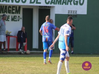 
<a style='margin-left: 5px;' class='btn btn-xs btn-social btn-facebook' href='https://www.facebook.com/sharer/sharer.php?u=https://boladovale.com.br/imgs/800-800-90/conteudo/fotos/1630/img4018.jpg' rel='popup' data-width='500' data-height='400'><i class='fa fa-facebook'></i>Compartilhar <span class='hidden-xs'>no Facebook</span>
</a> 
<a class='btn btn-default btn-xs' target='_blank' href='imgs/800-800-90/conteudo/fotos/1630/img4018.jpg'>
<span class='glyphicon glyphicon-cloud-download'></span> Salvar
</a> 
<span></span>