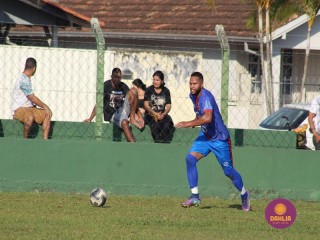 
<a style='margin-left: 5px;' class='btn btn-xs btn-social btn-facebook' href='https://www.facebook.com/sharer/sharer.php?u=https://boladovale.com.br/imgs/800-800-90/conteudo/fotos/1630/img4028.jpg' rel='popup' data-width='500' data-height='400'><i class='fa fa-facebook'></i>Compartilhar <span class='hidden-xs'>no Facebook</span>
</a> 
<a class='btn btn-default btn-xs' target='_blank' href='imgs/800-800-90/conteudo/fotos/1630/img4028.jpg'>
<span class='glyphicon glyphicon-cloud-download'></span> Salvar
</a> 
<span></span>