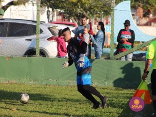 
<a style='margin-left: 5px;' class='btn btn-xs btn-social btn-facebook' href='https://www.facebook.com/sharer/sharer.php?u=https://boladovale.com.br/imgs/800-800-90/conteudo/fotos/1630/img4045.jpg' rel='popup' data-width='500' data-height='400'><i class='fa fa-facebook'></i>Compartilhar <span class='hidden-xs'>no Facebook</span>
</a> 
<a class='btn btn-default btn-xs' target='_blank' href='imgs/800-800-90/conteudo/fotos/1630/img4045.jpg'>
<span class='glyphicon glyphicon-cloud-download'></span> Salvar
</a> 
<span></span>