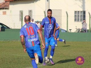 
<a style='margin-left: 5px;' class='btn btn-xs btn-social btn-facebook' href='https://www.facebook.com/sharer/sharer.php?u=https://boladovale.com.br/imgs/800-800-90/conteudo/fotos/1630/img4048.jpg' rel='popup' data-width='500' data-height='400'><i class='fa fa-facebook'></i>Compartilhar <span class='hidden-xs'>no Facebook</span>
</a> 
<a class='btn btn-default btn-xs' target='_blank' href='imgs/800-800-90/conteudo/fotos/1630/img4048.jpg'>
<span class='glyphicon glyphicon-cloud-download'></span> Salvar
</a> 
<span></span>