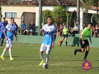 
<a style='margin-left: 5px;' class='btn btn-xs btn-social btn-facebook' href='https://www.facebook.com/sharer/sharer.php?u=https://boladovale.com.br/imgs/800-800-90/conteudo/fotos/1630/img4049.jpg' rel='popup' data-width='500' data-height='400'><i class='fa fa-facebook'></i>Compartilhar <span class='hidden-xs'>no Facebook</span>
</a> 
<a class='btn btn-default btn-xs' target='_blank' href='imgs/800-800-90/conteudo/fotos/1630/img4049.jpg'>
<span class='glyphicon glyphicon-cloud-download'></span> Salvar
</a> 
<span></span>