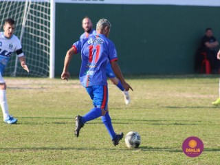 
<a style='margin-left: 5px;' class='btn btn-xs btn-social btn-facebook' href='https://www.facebook.com/sharer/sharer.php?u=https://boladovale.com.br/imgs/800-800-90/conteudo/fotos/1630/img4053.jpg' rel='popup' data-width='500' data-height='400'><i class='fa fa-facebook'></i>Compartilhar <span class='hidden-xs'>no Facebook</span>
</a> 
<a class='btn btn-default btn-xs' target='_blank' href='imgs/800-800-90/conteudo/fotos/1630/img4053.jpg'>
<span class='glyphicon glyphicon-cloud-download'></span> Salvar
</a> 
<span></span>