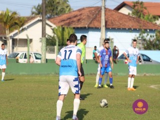 
<a style='margin-left: 5px;' class='btn btn-xs btn-social btn-facebook' href='https://www.facebook.com/sharer/sharer.php?u=https://boladovale.com.br/imgs/800-800-90/conteudo/fotos/1630/img4061.jpg' rel='popup' data-width='500' data-height='400'><i class='fa fa-facebook'></i>Compartilhar <span class='hidden-xs'>no Facebook</span>
</a> 
<a class='btn btn-default btn-xs' target='_blank' href='imgs/800-800-90/conteudo/fotos/1630/img4061.jpg'>
<span class='glyphicon glyphicon-cloud-download'></span> Salvar
</a> 
<span></span>