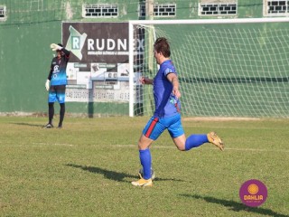 
<a style='margin-left: 5px;' class='btn btn-xs btn-social btn-facebook' href='https://www.facebook.com/sharer/sharer.php?u=https://boladovale.com.br/imgs/800-800-90/conteudo/fotos/1630/img4068.jpg' rel='popup' data-width='500' data-height='400'><i class='fa fa-facebook'></i>Compartilhar <span class='hidden-xs'>no Facebook</span>
</a> 
<a class='btn btn-default btn-xs' target='_blank' href='imgs/800-800-90/conteudo/fotos/1630/img4068.jpg'>
<span class='glyphicon glyphicon-cloud-download'></span> Salvar
</a> 
<span></span>