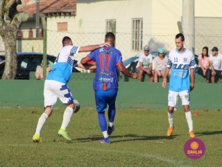 
<a style='margin-left: 5px;' class='btn btn-xs btn-social btn-facebook' href='https://www.facebook.com/sharer/sharer.php?u=https://boladovale.com.br/imgs/800-800-90/conteudo/fotos/1630/img4069.jpg' rel='popup' data-width='500' data-height='400'><i class='fa fa-facebook'></i>Compartilhar <span class='hidden-xs'>no Facebook</span>
</a> 
<a class='btn btn-default btn-xs' target='_blank' href='imgs/800-800-90/conteudo/fotos/1630/img4069.jpg'>
<span class='glyphicon glyphicon-cloud-download'></span> Salvar
</a> 
<span></span>