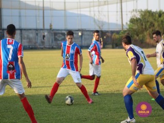 
<a style='margin-left: 5px;' class='btn btn-xs btn-social btn-facebook' href='https://www.facebook.com/sharer/sharer.php?u=https://boladovale.com.br/imgs/800-800-90/conteudo/fotos/1631/img4153.jpg' rel='popup' data-width='500' data-height='400'><i class='fa fa-facebook'></i>Compartilhar <span class='hidden-xs'>no Facebook</span>
</a> 
<a class='btn btn-default btn-xs' target='_blank' href='imgs/800-800-90/conteudo/fotos/1631/img4153.jpg'>
<span class='glyphicon glyphicon-cloud-download'></span> Salvar
</a> 
<span></span>