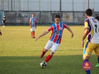 
<a style='margin-left: 5px;' class='btn btn-xs btn-social btn-facebook' href='https://www.facebook.com/sharer/sharer.php?u=https://boladovale.com.br/imgs/800-800-90/conteudo/fotos/1631/img4154.jpg' rel='popup' data-width='500' data-height='400'><i class='fa fa-facebook'></i>Compartilhar <span class='hidden-xs'>no Facebook</span>
</a> 
<a class='btn btn-default btn-xs' target='_blank' href='imgs/800-800-90/conteudo/fotos/1631/img4154.jpg'>
<span class='glyphicon glyphicon-cloud-download'></span> Salvar
</a> 
<span></span>