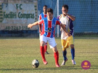 
<a style='margin-left: 5px;' class='btn btn-xs btn-social btn-facebook' href='https://www.facebook.com/sharer/sharer.php?u=https://boladovale.com.br/imgs/800-800-90/conteudo/fotos/1631/img4160.jpg' rel='popup' data-width='500' data-height='400'><i class='fa fa-facebook'></i>Compartilhar <span class='hidden-xs'>no Facebook</span>
</a> 
<a class='btn btn-default btn-xs' target='_blank' href='imgs/800-800-90/conteudo/fotos/1631/img4160.jpg'>
<span class='glyphicon glyphicon-cloud-download'></span> Salvar
</a> 
<span></span>