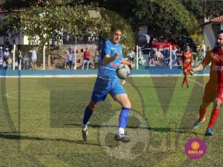 
<a style='margin-left: 5px;' class='btn btn-xs btn-social btn-facebook' href='https://www.facebook.com/sharer/sharer.php?u=https://boladovale.com.br/imgs/800-800-90/conteudo/fotos/1632/img4401.jpg' rel='popup' data-width='500' data-height='400'><i class='fa fa-facebook'></i>Compartilhar <span class='hidden-xs'>no Facebook</span>
</a> 
<a class='btn btn-default btn-xs' target='_blank' href='imgs/800-800-90/conteudo/fotos/1632/img4401.jpg'>
<span class='glyphicon glyphicon-cloud-download'></span> Salvar
</a> 
<span></span>