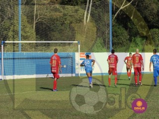 
<a style='margin-left: 5px;' class='btn btn-xs btn-social btn-facebook' href='https://www.facebook.com/sharer/sharer.php?u=https://boladovale.com.br/imgs/800-800-90/conteudo/fotos/1632/img4487.jpg' rel='popup' data-width='500' data-height='400'><i class='fa fa-facebook'></i>Compartilhar <span class='hidden-xs'>no Facebook</span>
</a> 
<a class='btn btn-default btn-xs' target='_blank' href='imgs/800-800-90/conteudo/fotos/1632/img4487.jpg'>
<span class='glyphicon glyphicon-cloud-download'></span> Salvar
</a> 
<span></span>