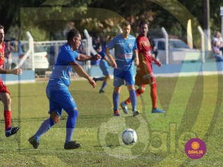 
<a style='margin-left: 5px;' class='btn btn-xs btn-social btn-facebook' href='https://www.facebook.com/sharer/sharer.php?u=https://boladovale.com.br/imgs/800-800-90/conteudo/fotos/1632/img4536.jpg' rel='popup' data-width='500' data-height='400'><i class='fa fa-facebook'></i>Compartilhar <span class='hidden-xs'>no Facebook</span>
</a> 
<a class='btn btn-default btn-xs' target='_blank' href='imgs/800-800-90/conteudo/fotos/1632/img4536.jpg'>
<span class='glyphicon glyphicon-cloud-download'></span> Salvar
</a> 
<span></span>