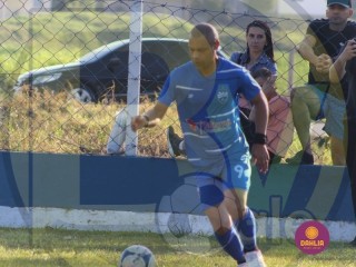 
<a style='margin-left: 5px;' class='btn btn-xs btn-social btn-facebook' href='https://www.facebook.com/sharer/sharer.php?u=https://boladovale.com.br/imgs/800-800-90/conteudo/fotos/1632/img4543.jpg' rel='popup' data-width='500' data-height='400'><i class='fa fa-facebook'></i>Compartilhar <span class='hidden-xs'>no Facebook</span>
</a> 
<a class='btn btn-default btn-xs' target='_blank' href='imgs/800-800-90/conteudo/fotos/1632/img4543.jpg'>
<span class='glyphicon glyphicon-cloud-download'></span> Salvar
</a> 
<span></span>