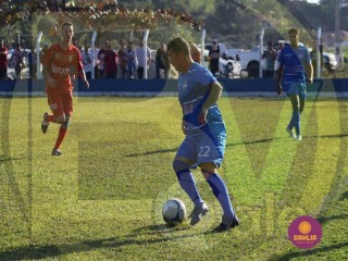 
<a style='margin-left: 5px;' class='btn btn-xs btn-social btn-facebook' href='https://www.facebook.com/sharer/sharer.php?u=https://boladovale.com.br/imgs/800-800-90/conteudo/fotos/1632/img4548.jpg' rel='popup' data-width='500' data-height='400'><i class='fa fa-facebook'></i>Compartilhar <span class='hidden-xs'>no Facebook</span>
</a> 
<a class='btn btn-default btn-xs' target='_blank' href='imgs/800-800-90/conteudo/fotos/1632/img4548.jpg'>
<span class='glyphicon glyphicon-cloud-download'></span> Salvar
</a> 
<span></span>
