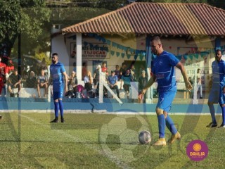 
<a style='margin-left: 5px;' class='btn btn-xs btn-social btn-facebook' href='https://www.facebook.com/sharer/sharer.php?u=https://boladovale.com.br/imgs/800-800-90/conteudo/fotos/1632/img4617.jpg' rel='popup' data-width='500' data-height='400'><i class='fa fa-facebook'></i>Compartilhar <span class='hidden-xs'>no Facebook</span>
</a> 
<a class='btn btn-default btn-xs' target='_blank' href='imgs/800-800-90/conteudo/fotos/1632/img4617.jpg'>
<span class='glyphicon glyphicon-cloud-download'></span> Salvar
</a> 
<span></span>