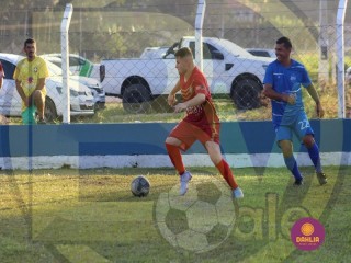 
<a style='margin-left: 5px;' class='btn btn-xs btn-social btn-facebook' href='https://www.facebook.com/sharer/sharer.php?u=https://boladovale.com.br/imgs/800-800-90/conteudo/fotos/1632/img4668.jpg' rel='popup' data-width='500' data-height='400'><i class='fa fa-facebook'></i>Compartilhar <span class='hidden-xs'>no Facebook</span>
</a> 
<a class='btn btn-default btn-xs' target='_blank' href='imgs/800-800-90/conteudo/fotos/1632/img4668.jpg'>
<span class='glyphicon glyphicon-cloud-download'></span> Salvar
</a> 
<span></span>