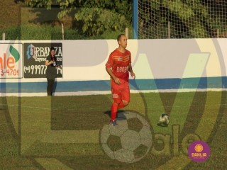 
<a style='margin-left: 5px;' class='btn btn-xs btn-social btn-facebook' href='https://www.facebook.com/sharer/sharer.php?u=https://boladovale.com.br/imgs/800-800-90/conteudo/fotos/1632/img4683.jpg' rel='popup' data-width='500' data-height='400'><i class='fa fa-facebook'></i>Compartilhar <span class='hidden-xs'>no Facebook</span>
</a> 
<a class='btn btn-default btn-xs' target='_blank' href='imgs/800-800-90/conteudo/fotos/1632/img4683.jpg'>
<span class='glyphicon glyphicon-cloud-download'></span> Salvar
</a> 
<span></span>