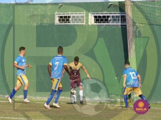 
<a style='margin-left: 5px;' class='btn btn-xs btn-social btn-facebook' href='https://www.facebook.com/sharer/sharer.php?u=https://boladovale.com.br/imgs/800-800-90/conteudo/fotos/1633/img4269.jpg' rel='popup' data-width='500' data-height='400'><i class='fa fa-facebook'></i>Compartilhar <span class='hidden-xs'>no Facebook</span>
</a> 
<a class='btn btn-default btn-xs' target='_blank' href='imgs/800-800-90/conteudo/fotos/1633/img4269.jpg'>
<span class='glyphicon glyphicon-cloud-download'></span> Salvar
</a> 
<span></span>