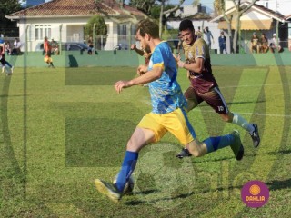 
<a style='margin-left: 5px;' class='btn btn-xs btn-social btn-facebook' href='https://www.facebook.com/sharer/sharer.php?u=https://boladovale.com.br/imgs/800-800-90/conteudo/fotos/1633/img4270.jpg' rel='popup' data-width='500' data-height='400'><i class='fa fa-facebook'></i>Compartilhar <span class='hidden-xs'>no Facebook</span>
</a> 
<a class='btn btn-default btn-xs' target='_blank' href='imgs/800-800-90/conteudo/fotos/1633/img4270.jpg'>
<span class='glyphicon glyphicon-cloud-download'></span> Salvar
</a> 
<span></span>