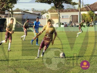 
<a style='margin-left: 5px;' class='btn btn-xs btn-social btn-facebook' href='https://www.facebook.com/sharer/sharer.php?u=https://boladovale.com.br/imgs/800-800-90/conteudo/fotos/1633/img4296.jpg' rel='popup' data-width='500' data-height='400'><i class='fa fa-facebook'></i>Compartilhar <span class='hidden-xs'>no Facebook</span>
</a> 
<a class='btn btn-default btn-xs' target='_blank' href='imgs/800-800-90/conteudo/fotos/1633/img4296.jpg'>
<span class='glyphicon glyphicon-cloud-download'></span> Salvar
</a> 
<span></span>