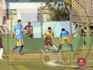 
<a style='margin-left: 5px;' class='btn btn-xs btn-social btn-facebook' href='https://www.facebook.com/sharer/sharer.php?u=https://boladovale.com.br/imgs/800-800-90/conteudo/fotos/1633/img4297.jpg' rel='popup' data-width='500' data-height='400'><i class='fa fa-facebook'></i>Compartilhar <span class='hidden-xs'>no Facebook</span>
</a> 
<a class='btn btn-default btn-xs' target='_blank' href='imgs/800-800-90/conteudo/fotos/1633/img4297.jpg'>
<span class='glyphicon glyphicon-cloud-download'></span> Salvar
</a> 
<span></span>