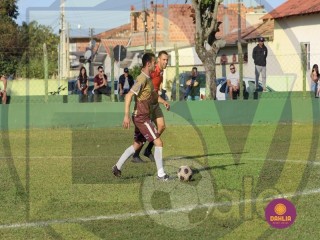 
<a style='margin-left: 5px;' class='btn btn-xs btn-social btn-facebook' href='https://www.facebook.com/sharer/sharer.php?u=https://boladovale.com.br/imgs/800-800-90/conteudo/fotos/1633/img4309.jpg' rel='popup' data-width='500' data-height='400'><i class='fa fa-facebook'></i>Compartilhar <span class='hidden-xs'>no Facebook</span>
</a> 
<a class='btn btn-default btn-xs' target='_blank' href='imgs/800-800-90/conteudo/fotos/1633/img4309.jpg'>
<span class='glyphicon glyphicon-cloud-download'></span> Salvar
</a> 
<span></span>