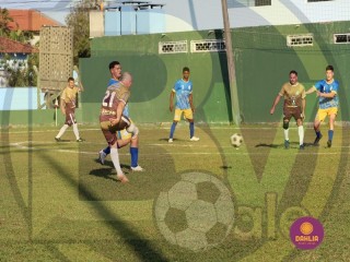 
<a style='margin-left: 5px;' class='btn btn-xs btn-social btn-facebook' href='https://www.facebook.com/sharer/sharer.php?u=https://boladovale.com.br/imgs/800-800-90/conteudo/fotos/1633/img4319.jpg' rel='popup' data-width='500' data-height='400'><i class='fa fa-facebook'></i>Compartilhar <span class='hidden-xs'>no Facebook</span>
</a> 
<a class='btn btn-default btn-xs' target='_blank' href='imgs/800-800-90/conteudo/fotos/1633/img4319.jpg'>
<span class='glyphicon glyphicon-cloud-download'></span> Salvar
</a> 
<span></span>